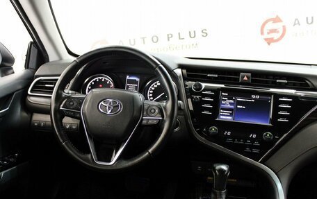 Toyota Camry, 2020 год, 2 299 000 рублей, 8 фотография