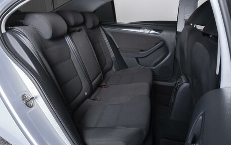 Volkswagen Jetta VI, 2011 год, 999 000 рублей, 7 фотография
