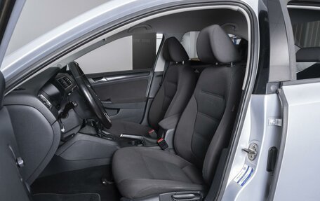 Volkswagen Jetta VI, 2011 год, 999 000 рублей, 9 фотография