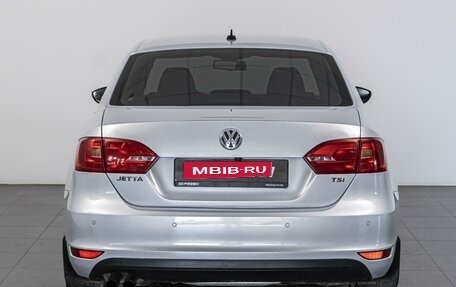 Volkswagen Jetta VI, 2011 год, 999 000 рублей, 4 фотография