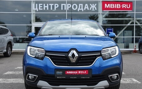 Renault Logan II, 2022 год, 1 400 000 рублей, 2 фотография