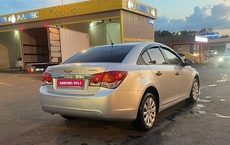 Chevrolet Cruze II, 2011 год, 600 000 рублей, 5 фотография