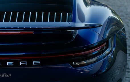 Porsche 911, 2021 год, 23 500 000 рублей, 2 фотография