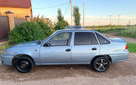 Daewoo Nexia I рестайлинг, 2011 год, 250 000 рублей, 4 фотография
