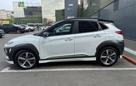 Hyundai Kona I, 2018 год, 1 650 000 рублей, 2 фотография