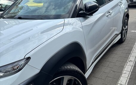 Hyundai Kona I, 2018 год, 1 650 000 рублей, 8 фотография