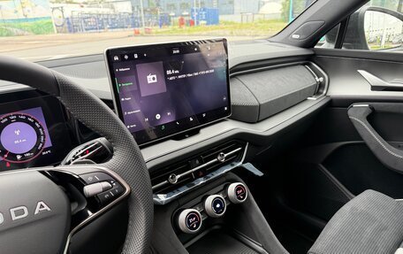 Skoda Kodiaq, 2025 год, 5 090 000 рублей, 21 фотография