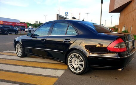 Mercedes-Benz E-Класс, 2007 год, 1 080 000 рублей, 4 фотография