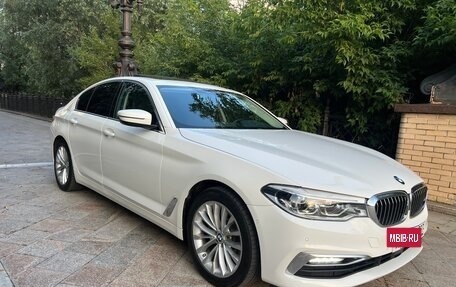 BMW 5 серия, 2019 год, 2 950 000 рублей, 3 фотография