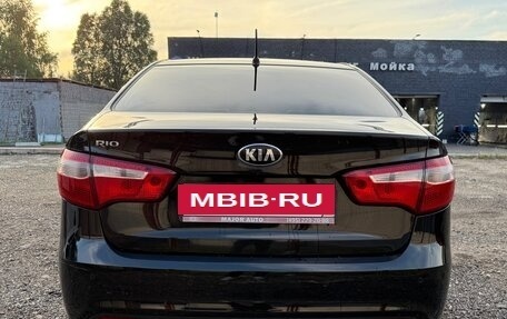 KIA Rio III рестайлинг, 2014 год, 990 000 рублей, 6 фотография