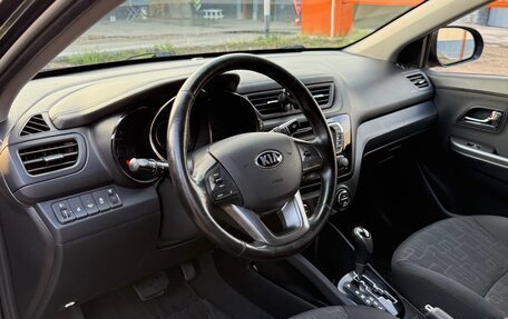 KIA Rio III рестайлинг, 2014 год, 990 000 рублей, 10 фотография
