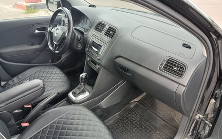 Volkswagen Polo VI (EU Market), 2018 год, 1 190 000 рублей, 6 фотография