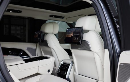 Land Rover Range Rover IV рестайлинг, 2025 год, 23 500 000 рублей, 14 фотография