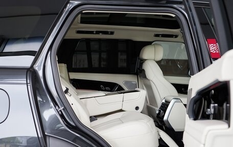 Land Rover Range Rover IV рестайлинг, 2025 год, 23 500 000 рублей, 12 фотография