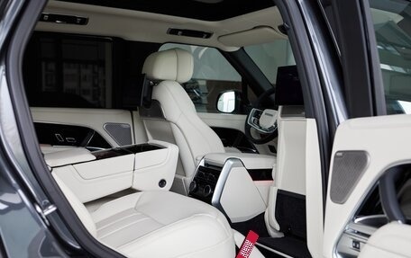 Land Rover Range Rover IV рестайлинг, 2025 год, 23 500 000 рублей, 13 фотография