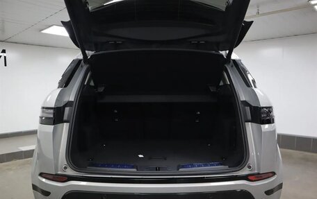 Land Rover Range Rover Evoque II, 2024 год, 6 090 000 рублей, 9 фотография