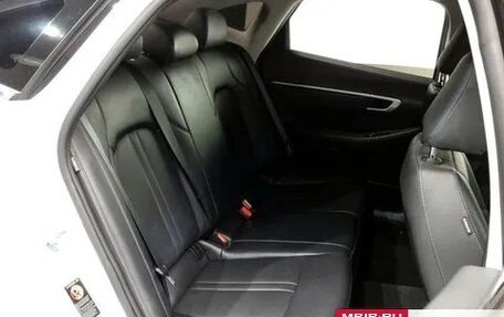 Hyundai Sonata VIII, 2022 год, 1 850 000 рублей, 6 фотография
