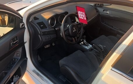 Mitsubishi Lancer Evolution IX, 2010 год, 3 500 000 рублей, 9 фотография