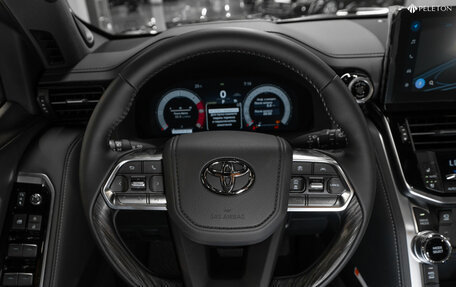 Toyota Land Cruiser, 2025 год, 13 300 000 рублей, 11 фотография