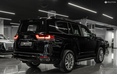 Toyota Land Cruiser, 2025 год, 13 300 000 рублей, 5 фотография