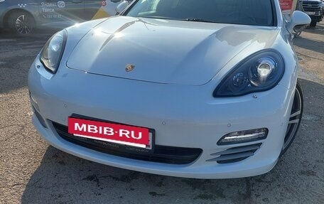 Porsche Panamera II рестайлинг, 2013 год, 3 200 000 рублей, 2 фотография