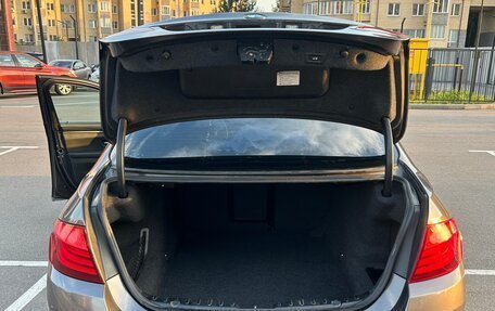 BMW 5 серия, 2012 год, 1 150 000 рублей, 19 фотография