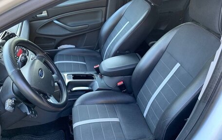 Ford Kuga III, 2010 год, 1 070 000 рублей, 12 фотография