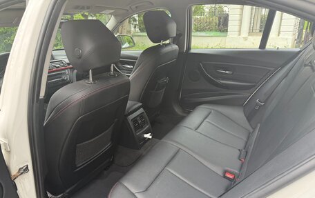 BMW 3 серия, 2012 год, 1 400 000 рублей, 11 фотография