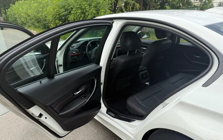 BMW 3 серия, 2012 год, 1 400 000 рублей, 12 фотография