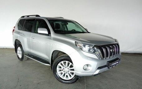 Toyota Land Cruiser Prado 150 рестайлинг 2, 2016 год, 3 397 000 рублей, 3 фотография