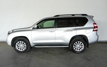 Toyota Land Cruiser Prado 150 рестайлинг 2, 2016 год, 3 397 000 рублей, 8 фотография