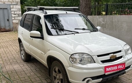 Chevrolet Niva I рестайлинг, 2012 год, 699 999 рублей, 1 фотография