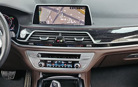 BMW 7 серия, 2021 год, 5 222 000 рублей, 16 фотография