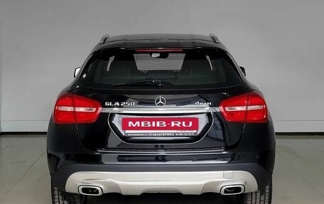 Mercedes-Benz GLA, 2014 год, 1 760 000 рублей, 3 фотография