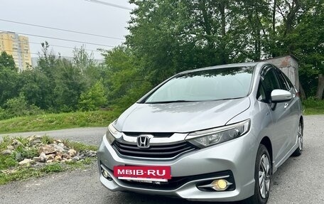 Honda Shuttle II, 2017 год, 1 300 000 рублей, 3 фотография