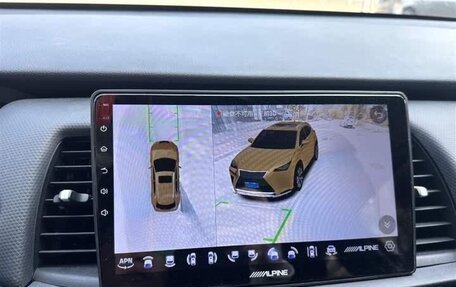 Honda Fit, 2021 год, 1 285 000 рублей, 8 фотография