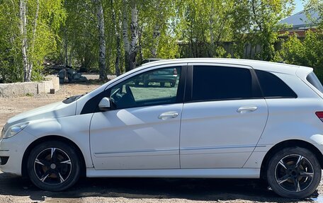 Mercedes-Benz B-Класс, 2010 год, 870 000 рублей, 4 фотография