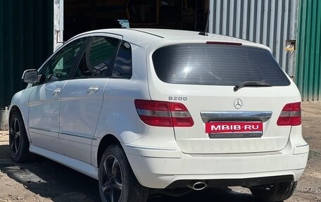 Mercedes-Benz B-Класс, 2010 год, 870 000 рублей, 3 фотография