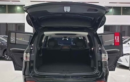 Jeep Compass II, 2020 год, 1 690 000 рублей, 10 фотография