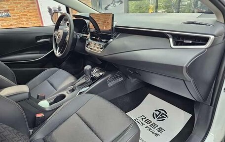 Toyota Corolla, 2022 год, 1 685 000 рублей, 12 фотография