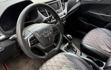 Hyundai Solaris II рестайлинг, 2019 год, 630 000 рублей, 3 фотография