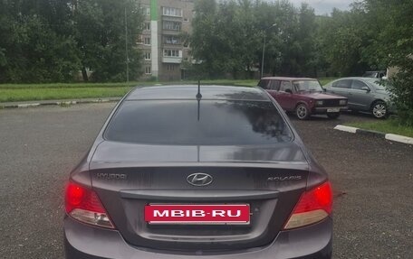 Hyundai Solaris II рестайлинг, 2011 год, 750 000 рублей, 9 фотография