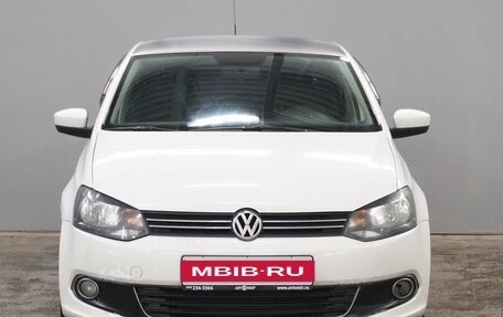 Volkswagen Polo VI (EU Market), 2011 год, 695 000 рублей, 2 фотография