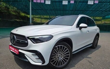 Mercedes-Benz GLC, 2024 год, 7 300 000 рублей, 3 фотография