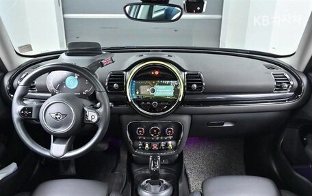 MINI Clubman, 2022 год, 2 290 000 рублей, 5 фотография