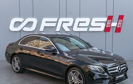 Mercedes-Benz E-Класс, 2019 год, 3 780 000 рублей, 10 фотография