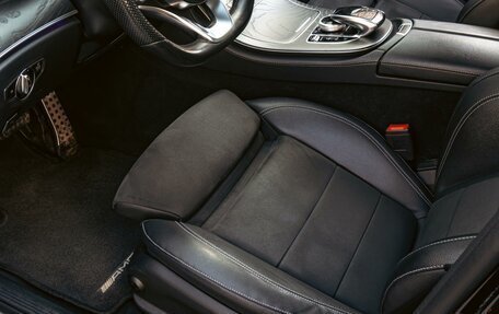 Mercedes-Benz E-Класс, 2019 год, 3 780 000 рублей, 31 фотография