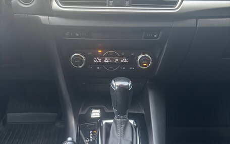 Mazda 3, 2017 год, 1 650 000 рублей, 10 фотография