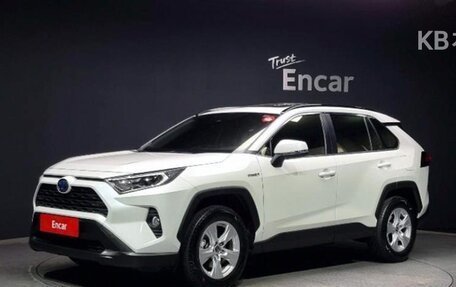 Toyota RAV4, 2019 год, 2 900 000 рублей, 1 фотография