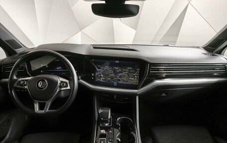 Volkswagen Touareg III, 2019 год, 5 500 000 рублей, 10 фотография
